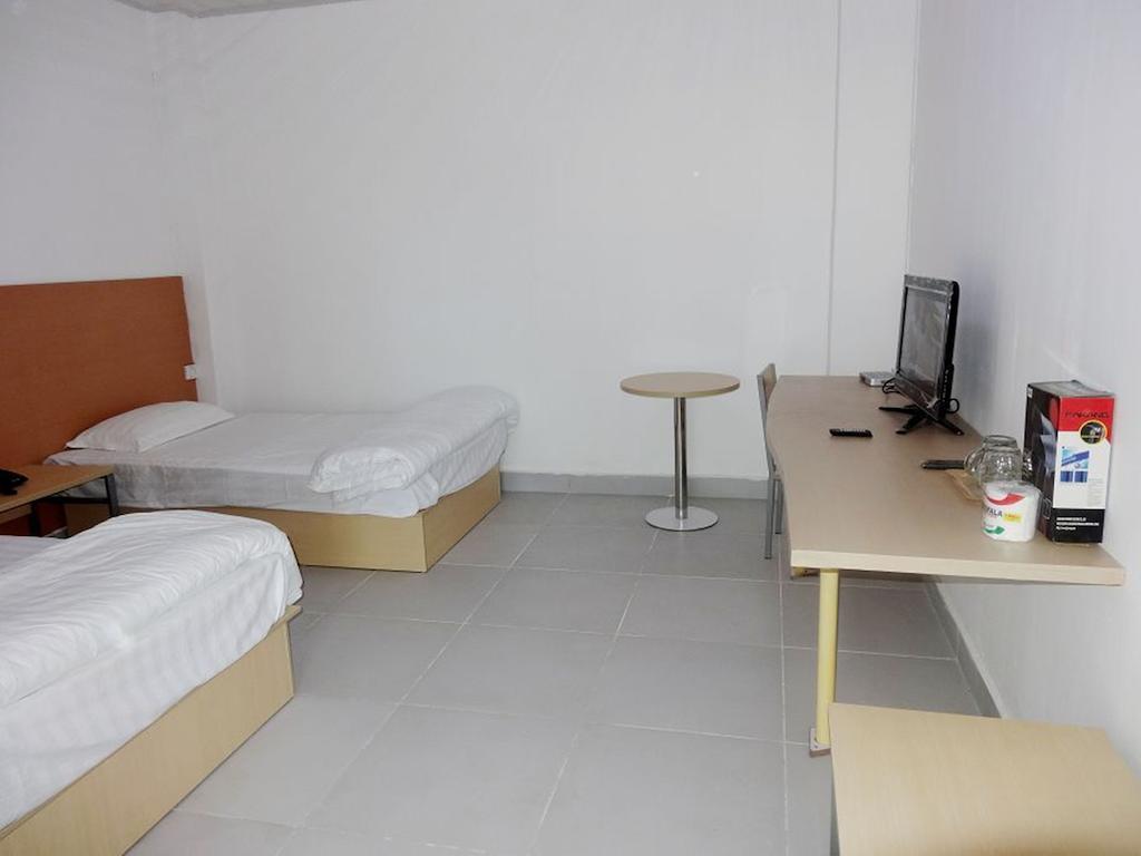 Airlines Business Hotel Порт-Вила Экстерьер фото